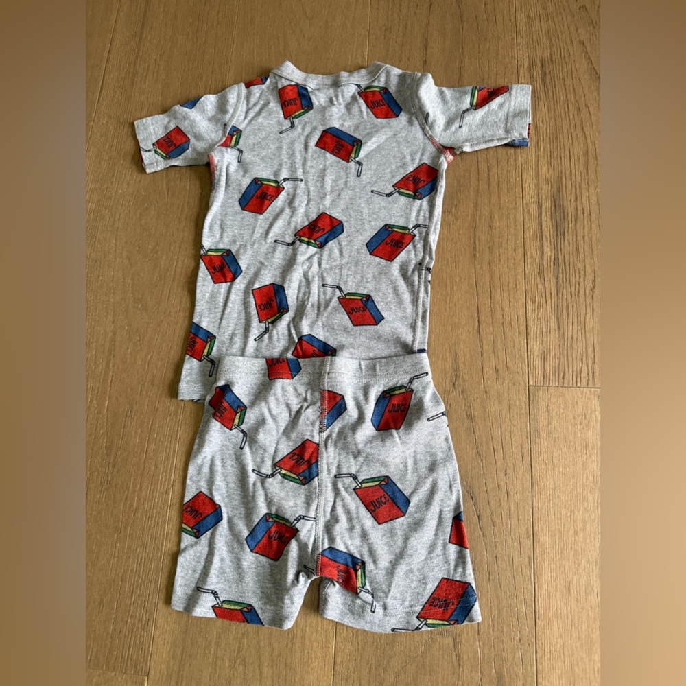 Hanna Andersson Organic Cotton Pajama Set Juice Box Print Gray Kids Size 5